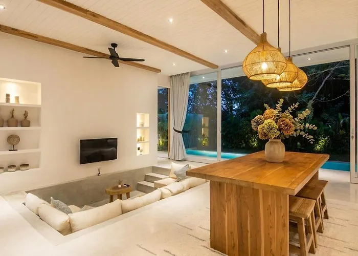 Lush 2 Bedroom 4 Mins To Bingin ヴィラ ウルワツ